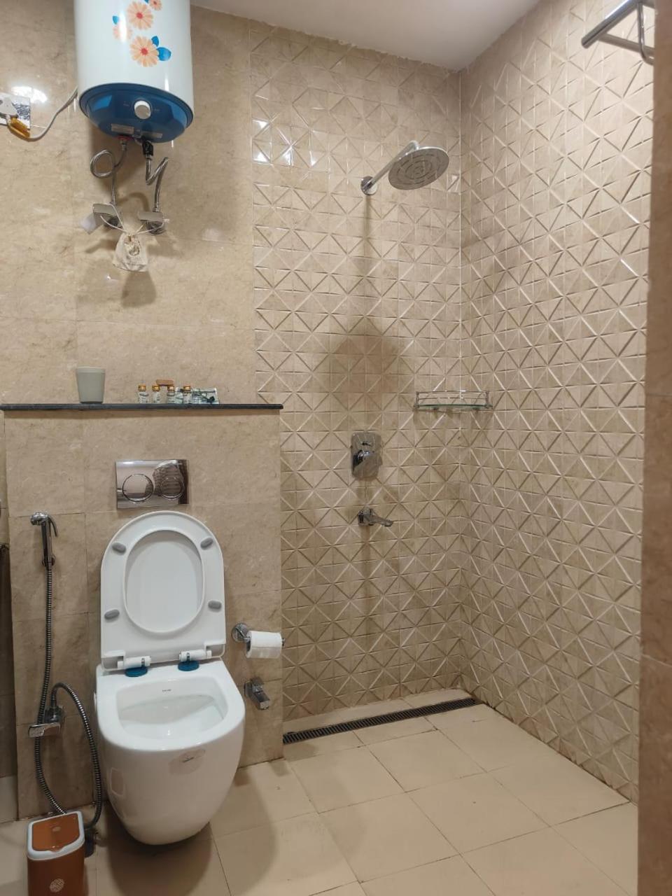 Villa In Vrindavan, Hare Krishna M エクステリア 写真